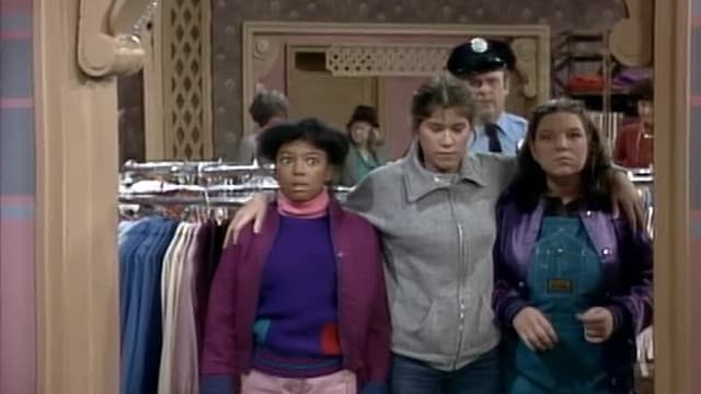 S02:E03 - Shoplifting