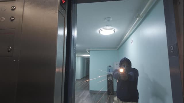S01:E05 - 3rd Floor
