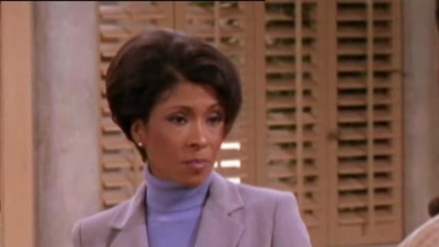 S05:E15 - Color Him Father