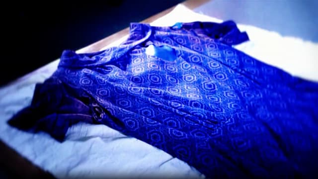 S01:E01 - The Betty Hill Dress/Rocky Mountain Demon Wolf