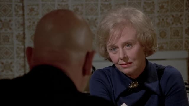 S01:E06 - Requiem for a Cop
