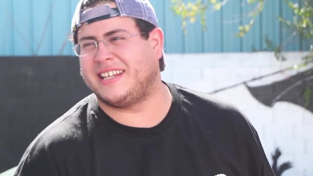 S01:E04 - Bottles of Beer