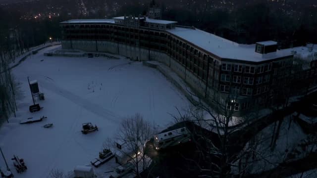 S03:E01 - Waverly Hills Sanatorium