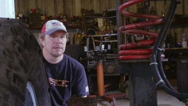 S07:E02 - Florida Mud Life on Tractor Tires