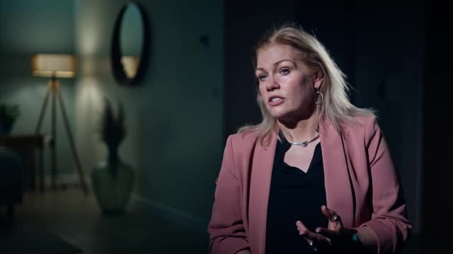 S03:E02 -  Colin Howell