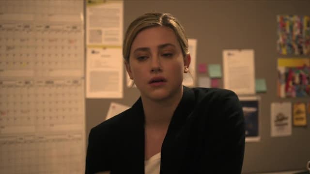 S01:E01 - Pilot