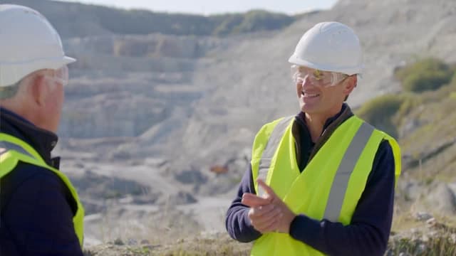 S01:E10 - Episode 10