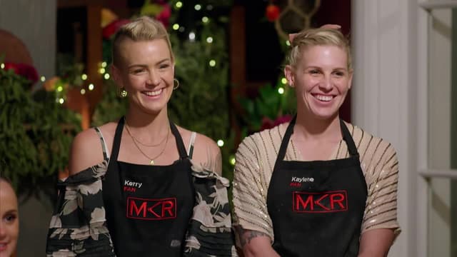 S11:E26 - Two Sisters