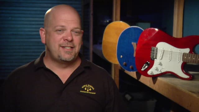 S11:E42 - On the Road