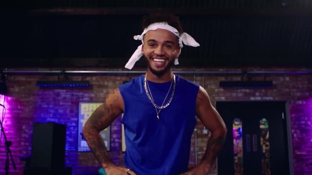 T02:C10 - S02:E10 - Next Stop the Grannies