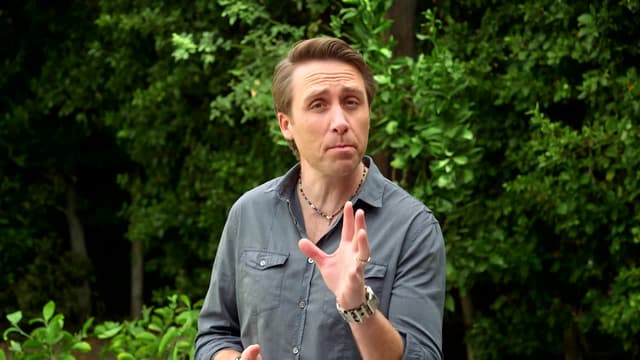 S06:E07 - Invasive Planet