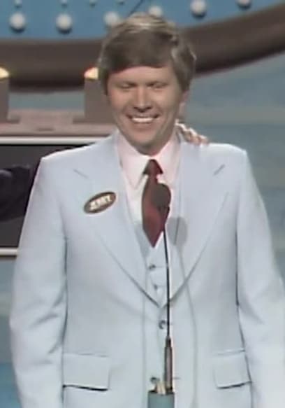 Watch Family Feud S1980:E102 - Episode 102 - Free TV Shows | Tubi