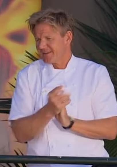 S11:E08 - 14 Chefs Compete poster