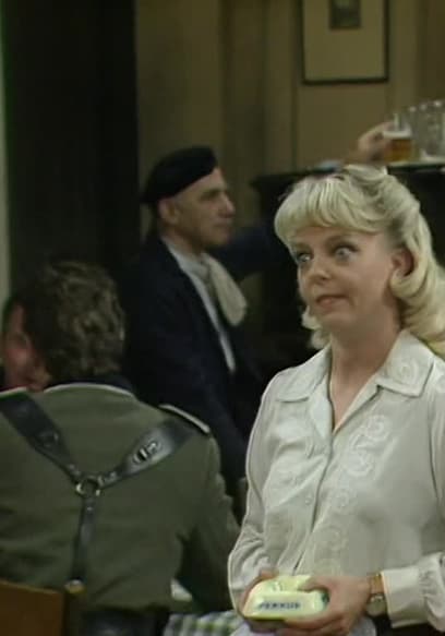 S04:E03 - Good Staff Are Hard to Find poster