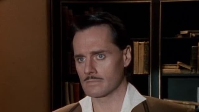 S01:E24 - Family Business