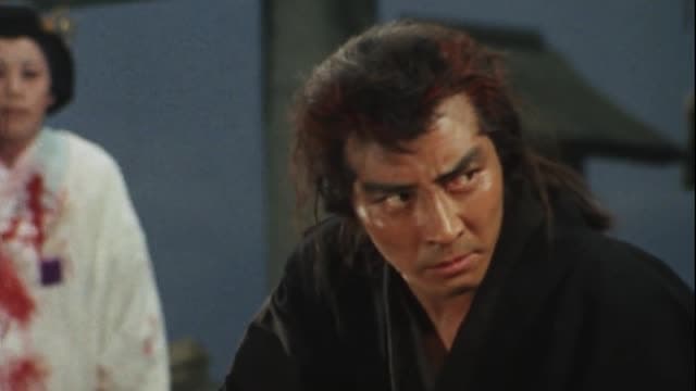 S01:E06 - Tearing Woman in the Night