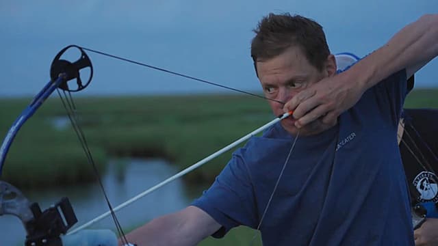 S13:E01 - Louisiana Spearfishing and Bowfishing