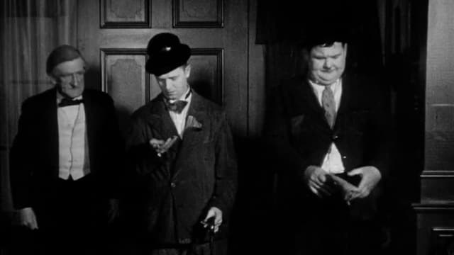 S01:E08 - Laurel & Hardy Murder Case