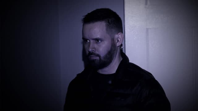 S02:E02 - Tell Me No Lies