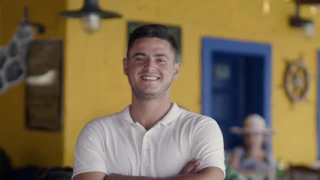 S01:E03 - Santorini