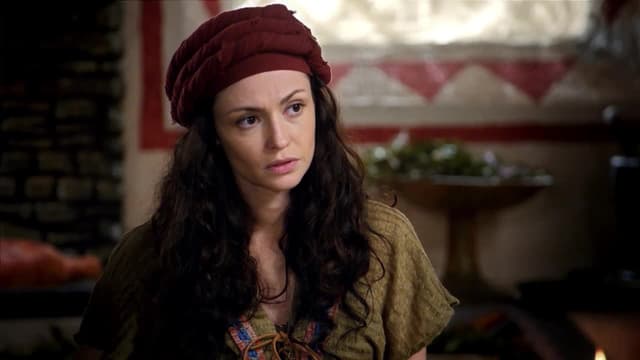 T02:C32 - S02:E32 - Un hombre siniestro