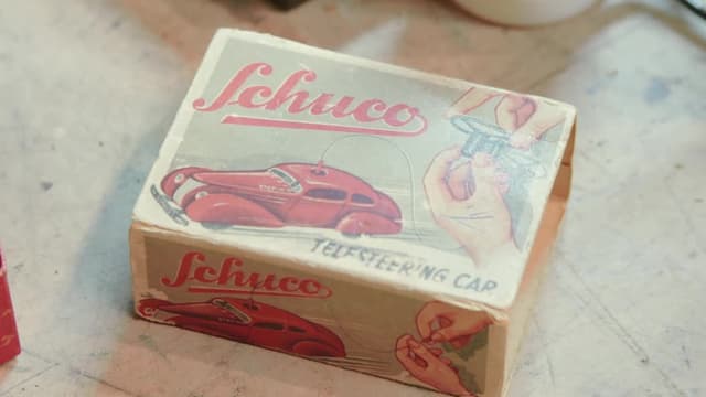 S01:E13 - Smuggler's Sign, Toy Car, One Eyed Ted