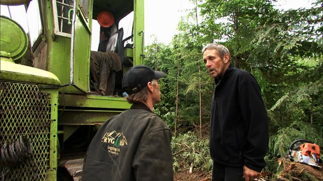 S05:E16 - Family Rivalry