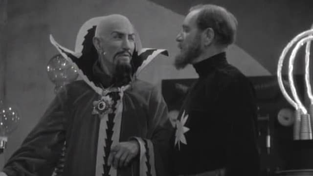 S01:E102 - The Tunnel of Terror