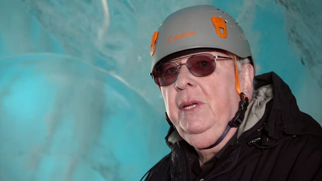 S14:E09 - The Alien Infection