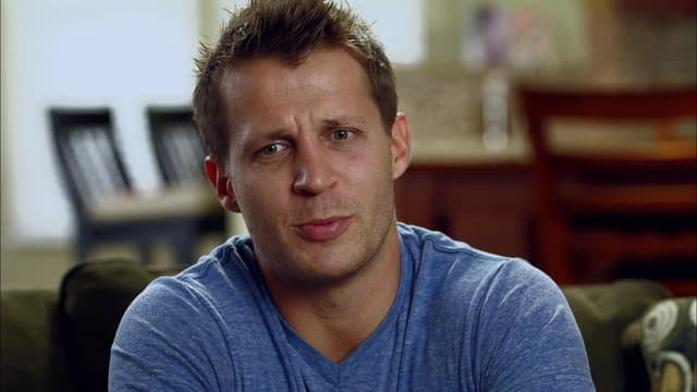 S01:E01 - Welcome to the Neighborhood