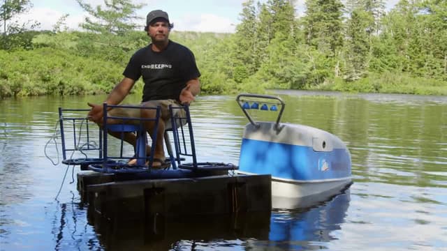 S03:E11 - The Floating Ice Cream Bike