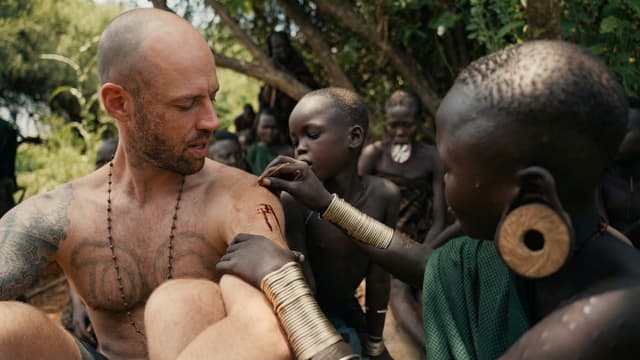 S01:E06 - Painful Rites of Passage With the Mursi Tribe