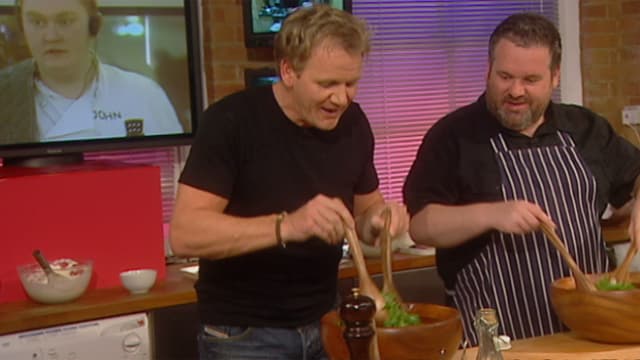 S01:E07 - Steak & Chips