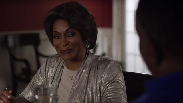 S03:E02 - The Space Between