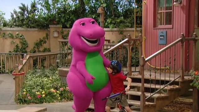 S11:E16 - La cobijita que se encoge / El diente terrible