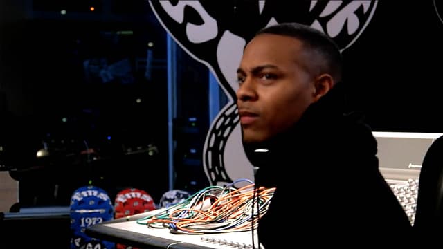 S02:E04 - Making Moves Like Whoa