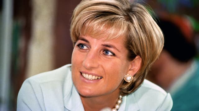 S02:E03 - Princess Diana