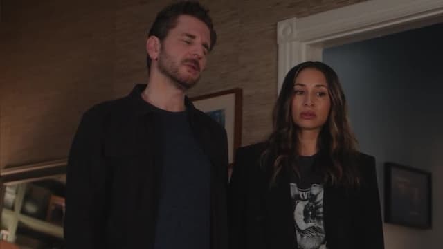 S04:E01 - Respect