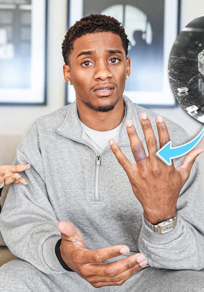 Affiche de S01:E07 - One of Our Most Frequently Asked Questions Gets Answered: Why Doesn't Quan Wear His Wedding Ring?