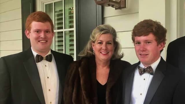 S05:E11 - The Murder at Moselle