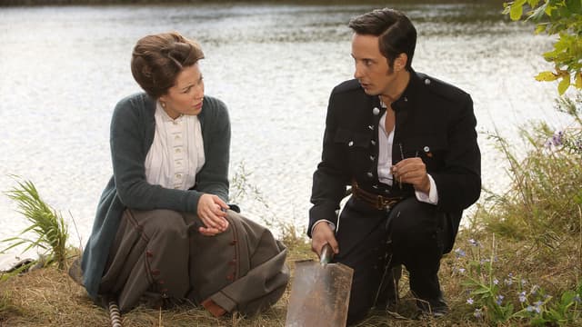 S10:E13 - Mr Murdochs Neighbourhood