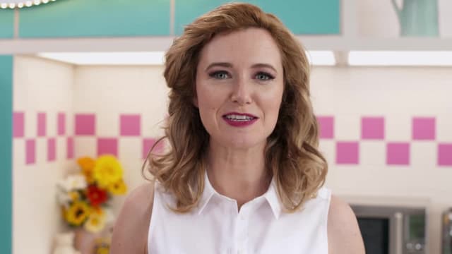 S01:E07 - Magia en el centro