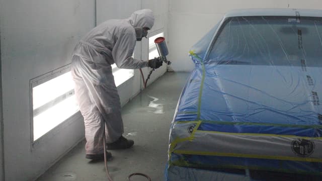 S01:E06 - 1965 Cadillac DeVille, 1984 Chevrolet Monte Carlo