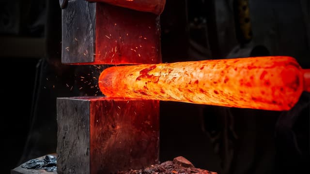 S01:E05 - Dual Forgings