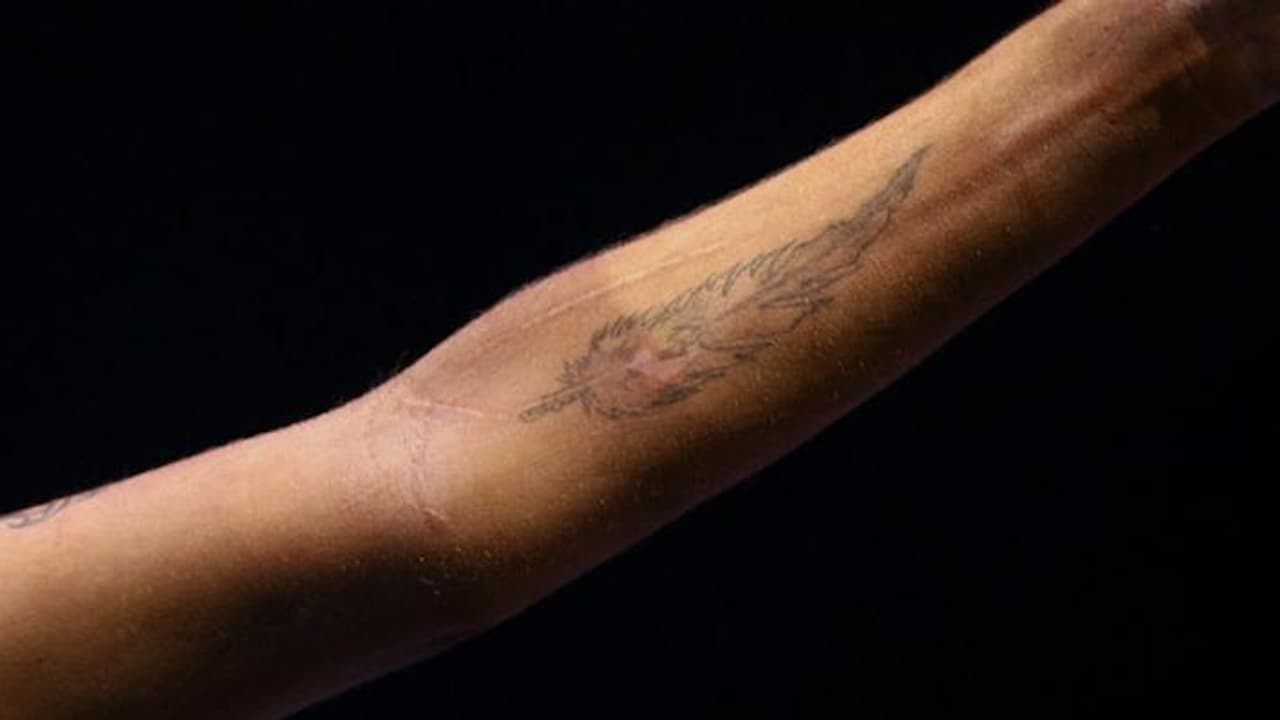Watch El día que murió la estrella del rock: Amy Winehouse (Doblado)