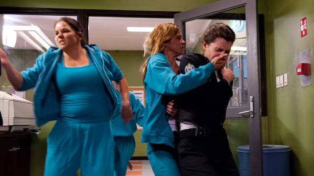 S02:E07 - Metamorphosis