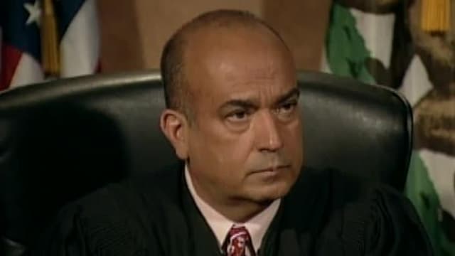 S01:E19 - Mi terapeuta nos está alejando