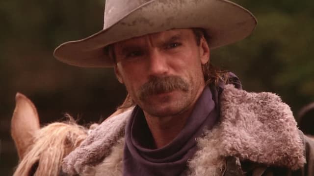 S06:E08 - Macgyver's Women