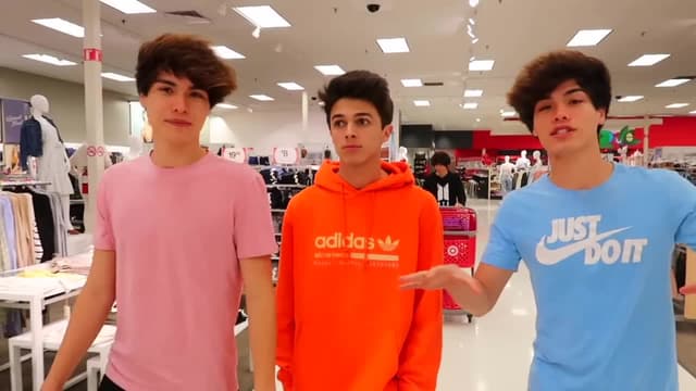 S06:E08 - Instagram Followers Control Our Lives / Testing Pranks on Friends!