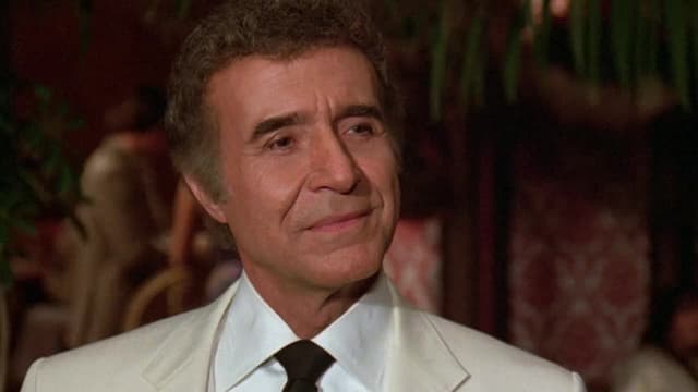 S04:E14 - Chorus Girl / Surrogate Father